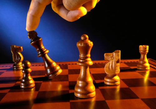 BEGINNERS-CHESS-COURSE-1.png
